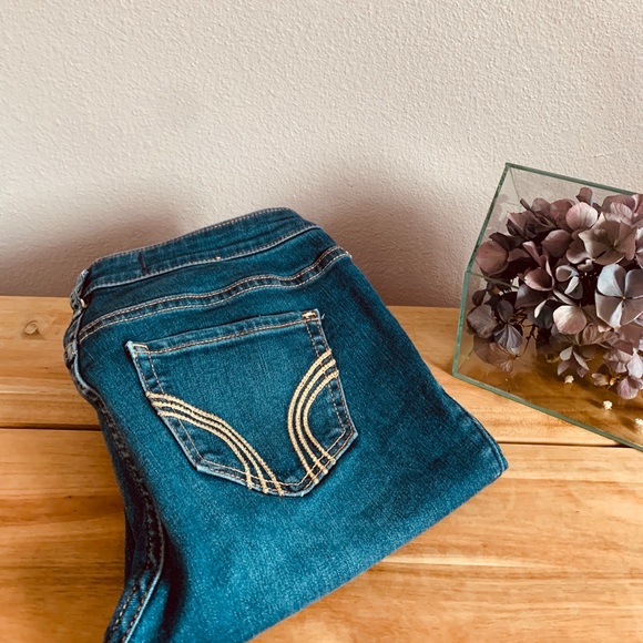 hollister dark wash skinny jeans - Picture 2 of 4